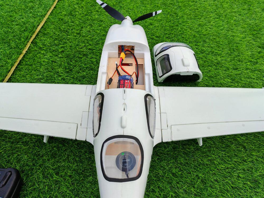 Dynam Cirrus SR22 V3 Trainer 4S White RC Scale Plane 1400mm PNP BNF RTF DY8935WT