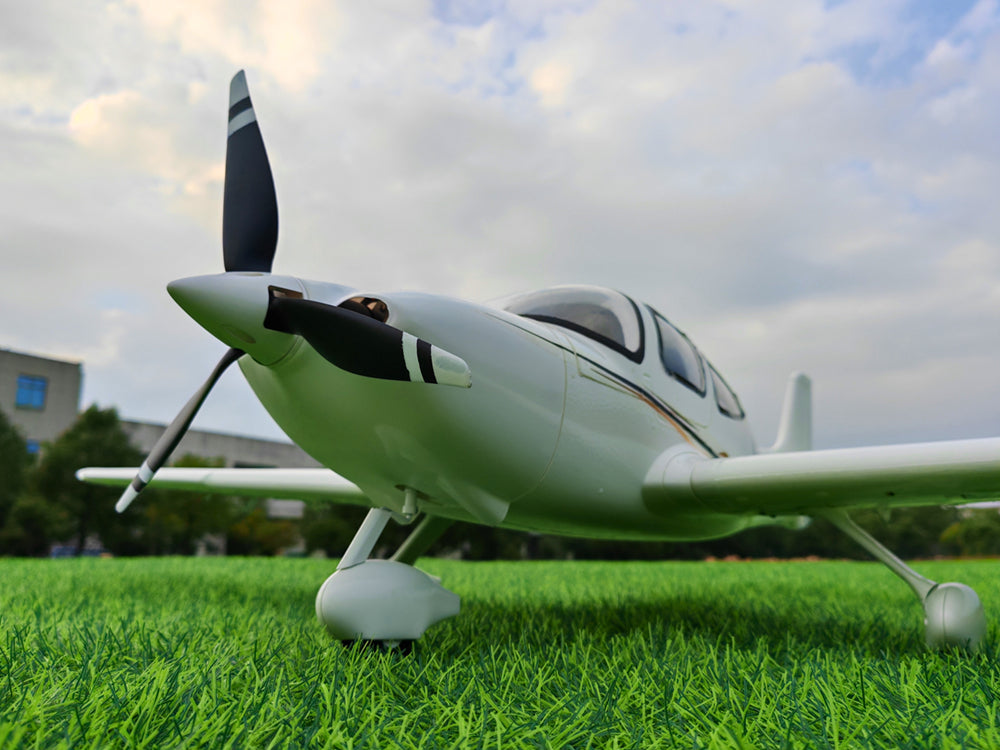 Dynam Cirrus SR22 V3 Trainer 4S White RC Scale Plane 1400mm PNP BNF RTF DY8935WT