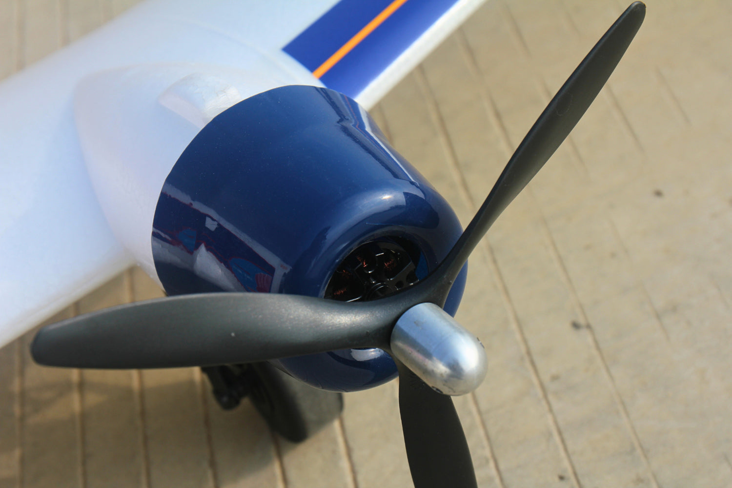 Dynam-DC-3-Skybus-White-RC-Radio-Controlled-Warbird-Airplane-1500mm-Wingspan-PNP-SPNP-BNF-RTF-6C-DY8931WT