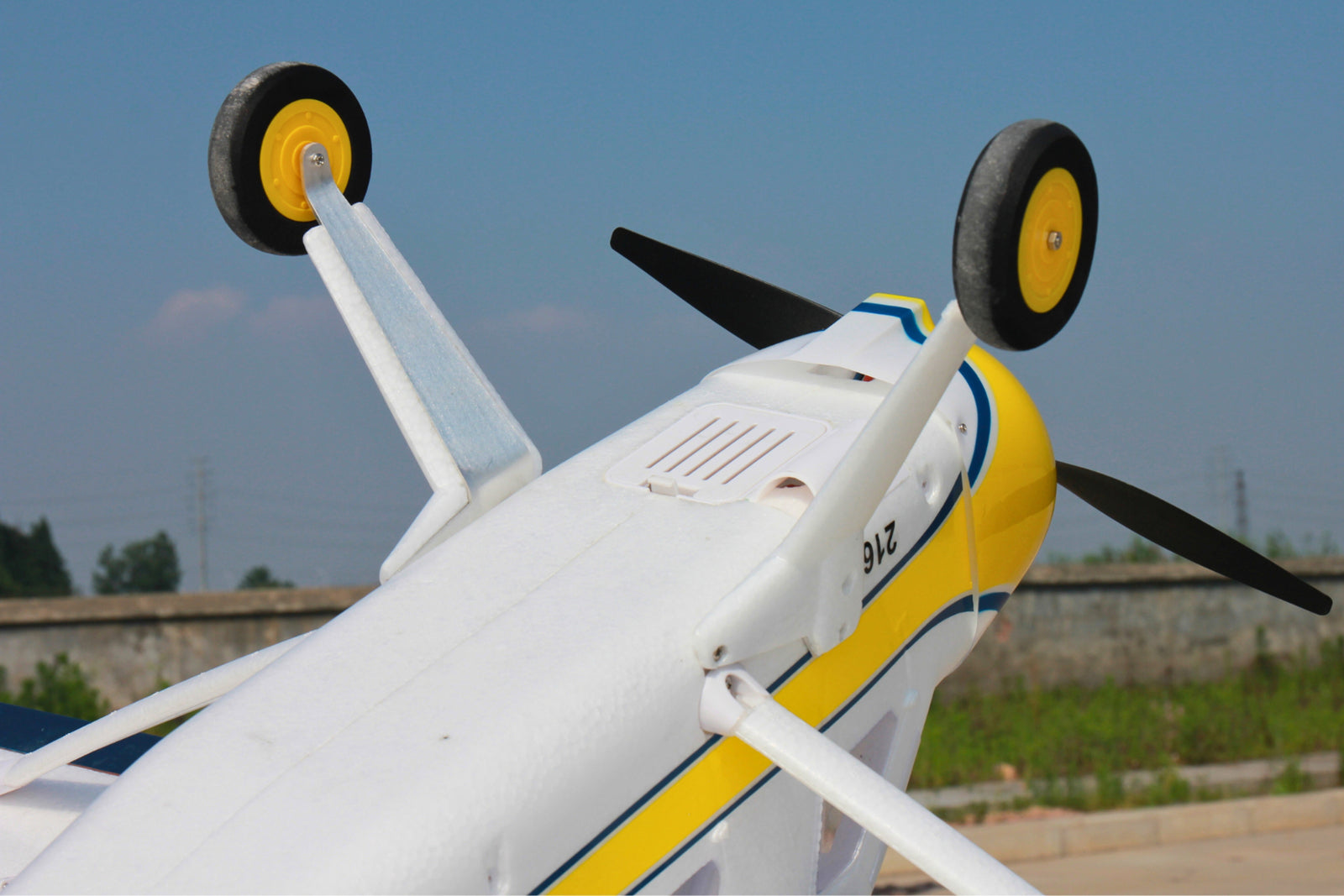 Dynam-DHC-2-Beaver-V2-Blue-4S-Sea-Land-RC-Radio-Controlled-Seaplane-1500mm-Flaps-Plus-Floats-PNP-SPNP-BNF-RTF-8C-DY8961BL