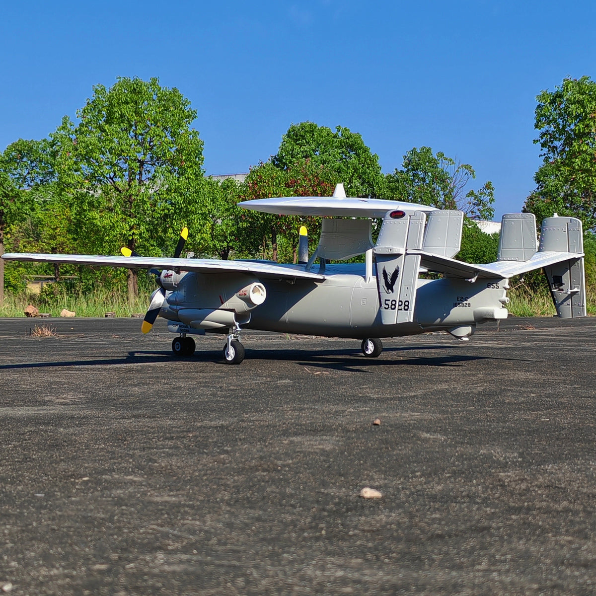 🌟🎉 New Release! Dynam E-2C Hawkeye AEW 1500mm Twin-Engine 360° Rotating Radar RC Scale Airplane