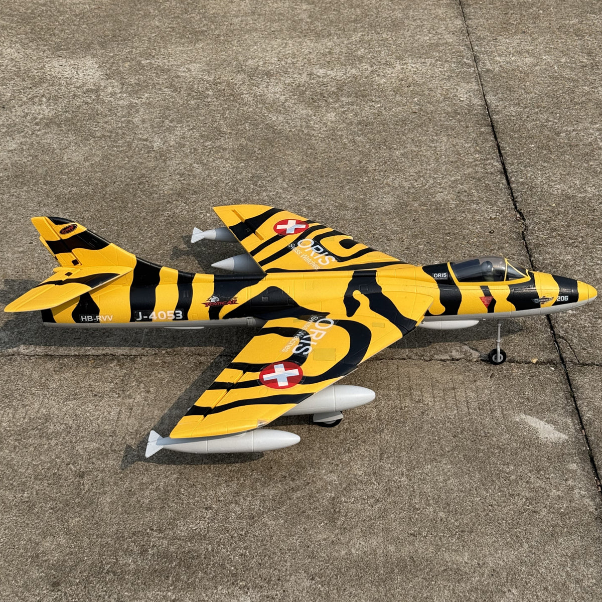 Dynam Hawker Hunter 4S 70mm 12 Blade RC Remote Control Beginner EDF Jet Airplane Flaps PNP BNF SPNP RTF DY8976