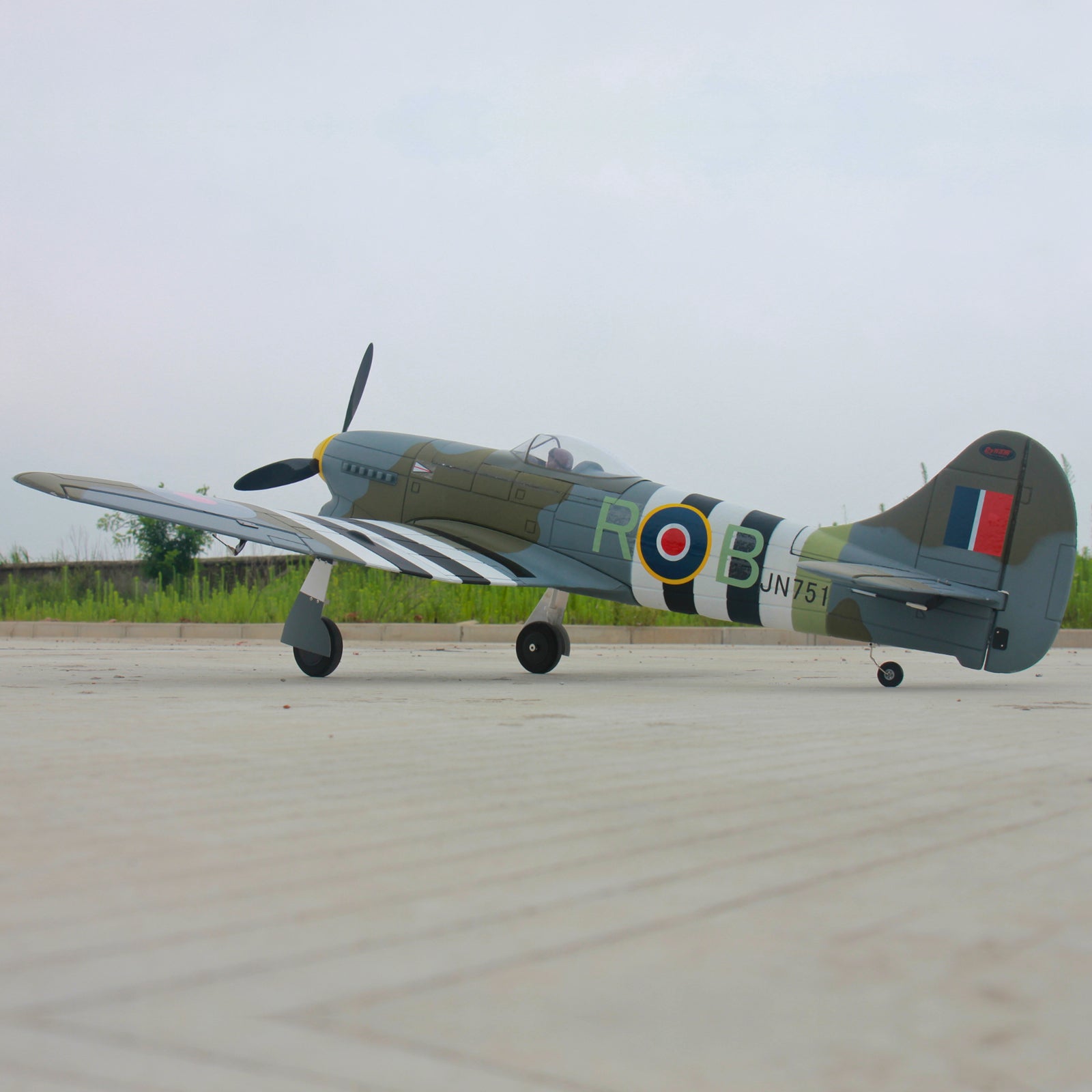 Dynam-Hawker-Tempest-V2-4S-Radio-Controlled-Warbird-Plane-1250mm-DY8959-SRTF_10