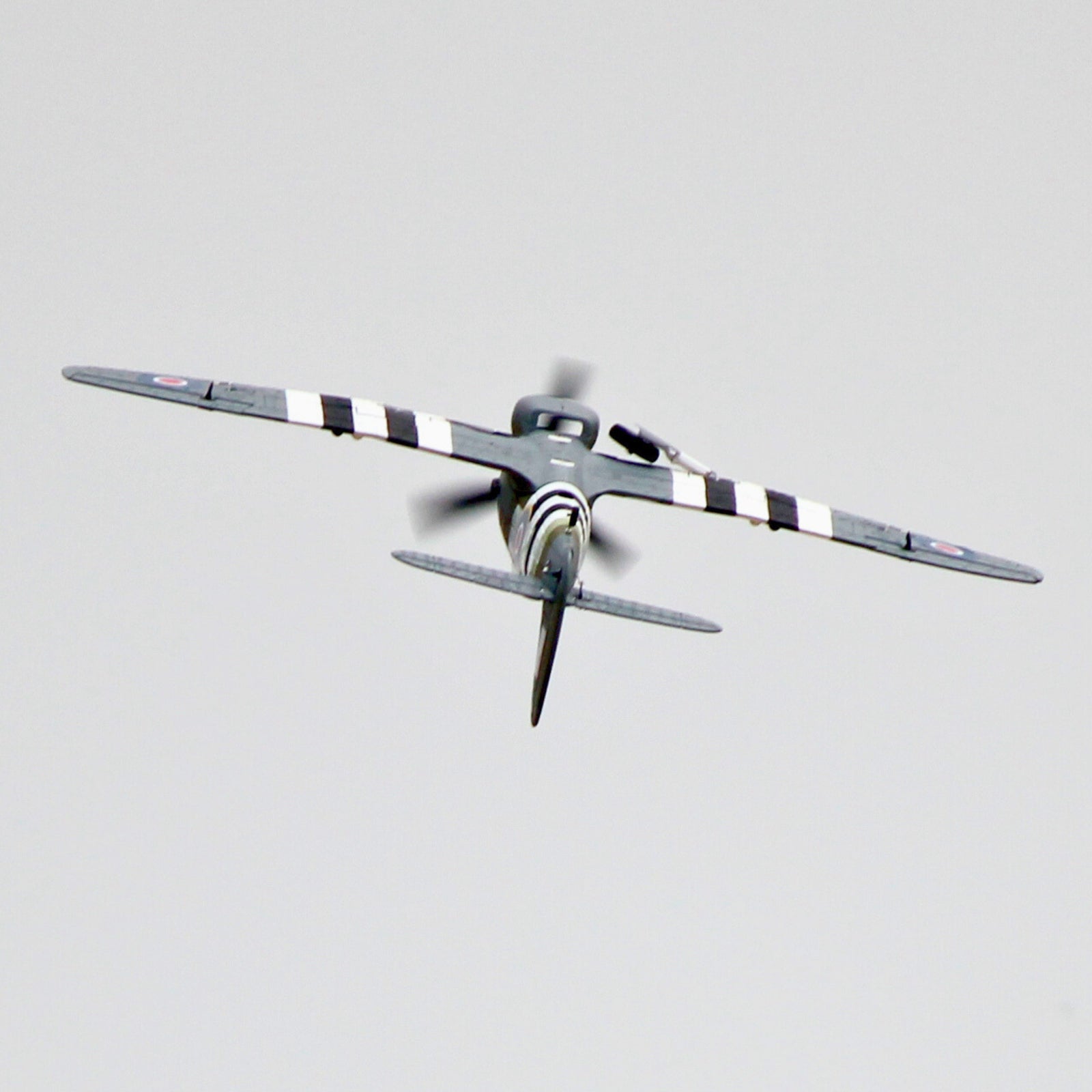 Dynam-Hawker-Tempest-V2-4S-Radio-Controlled-Warbird-Plane-1250mm-DY8959-SRTF_22