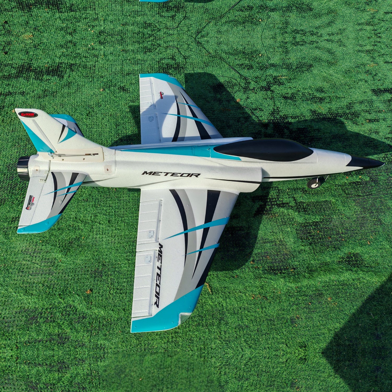 ✨🔄 Verbessert! Jetzt vorbestellen: Dynam Meteor V4 Blau, 12-Blatt, 4S, 70 mm, RC-Einsteiger-EDF-Jet mit Landeklappen