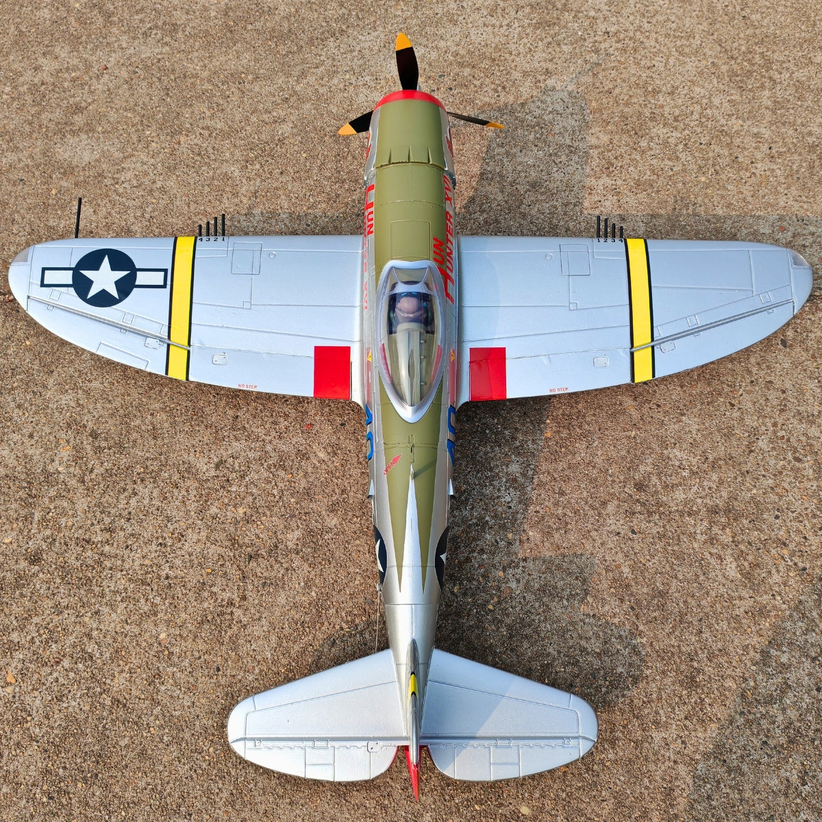 Dynam P 47D Thunderbolt V2 4S RC Radio Control Warbird Airplane 1220mm w Flaps PNP BNF RTF DY8956