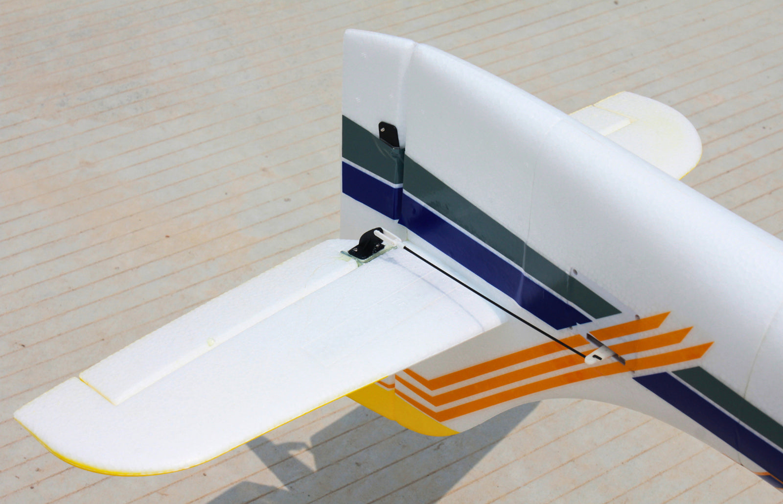 Dynam-Smart-3D-Sport-Trainer-V2-4S-Radio-Controlled-Aerobatic-Plane-1500mm-Wingspan-PNP-iStone-BNF-SRTF-DY8962V2