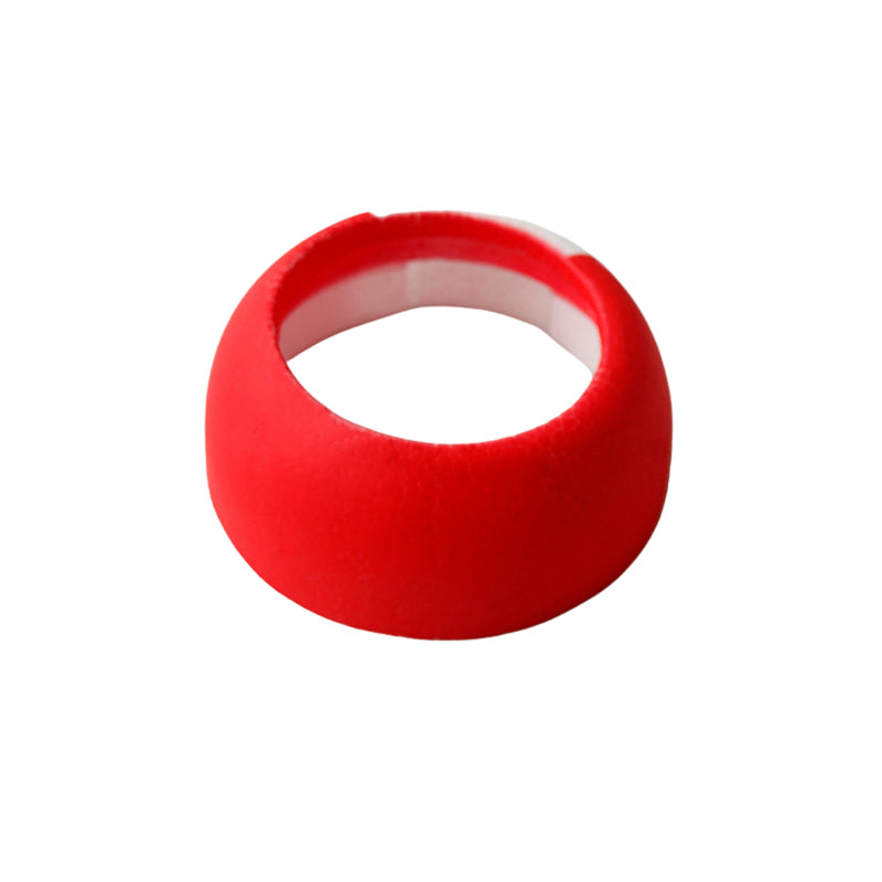 Dynam-Sukhoi-SU-26M-V2-Red-Cowl