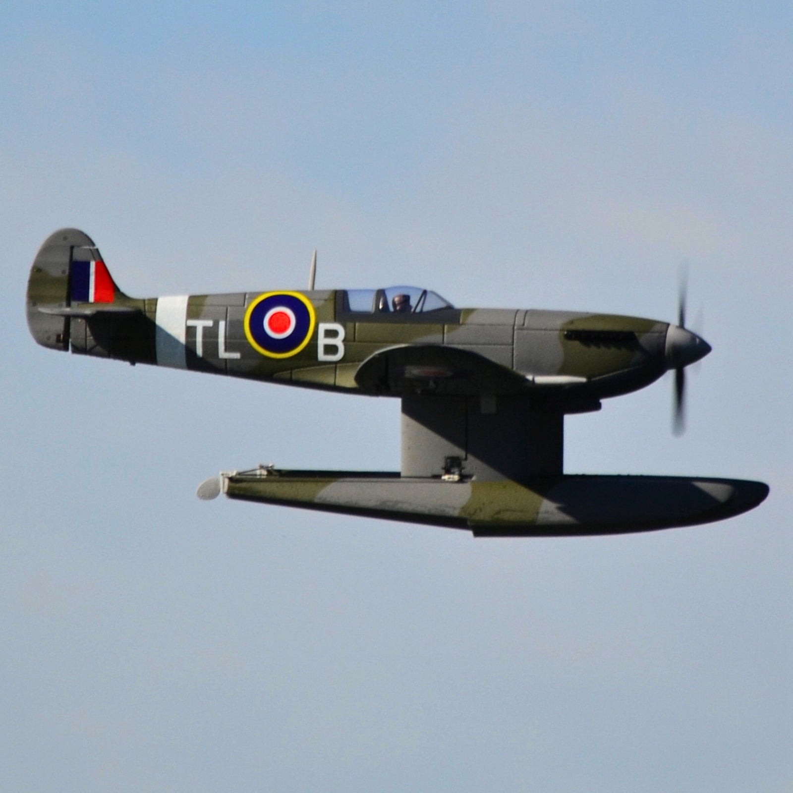Dynam-Supermarine-Spitfire-MK.VB-4S-Radio-Controlled-Warbird-Seaplane-1200mm-Flaps-DY8975-SRTF_3