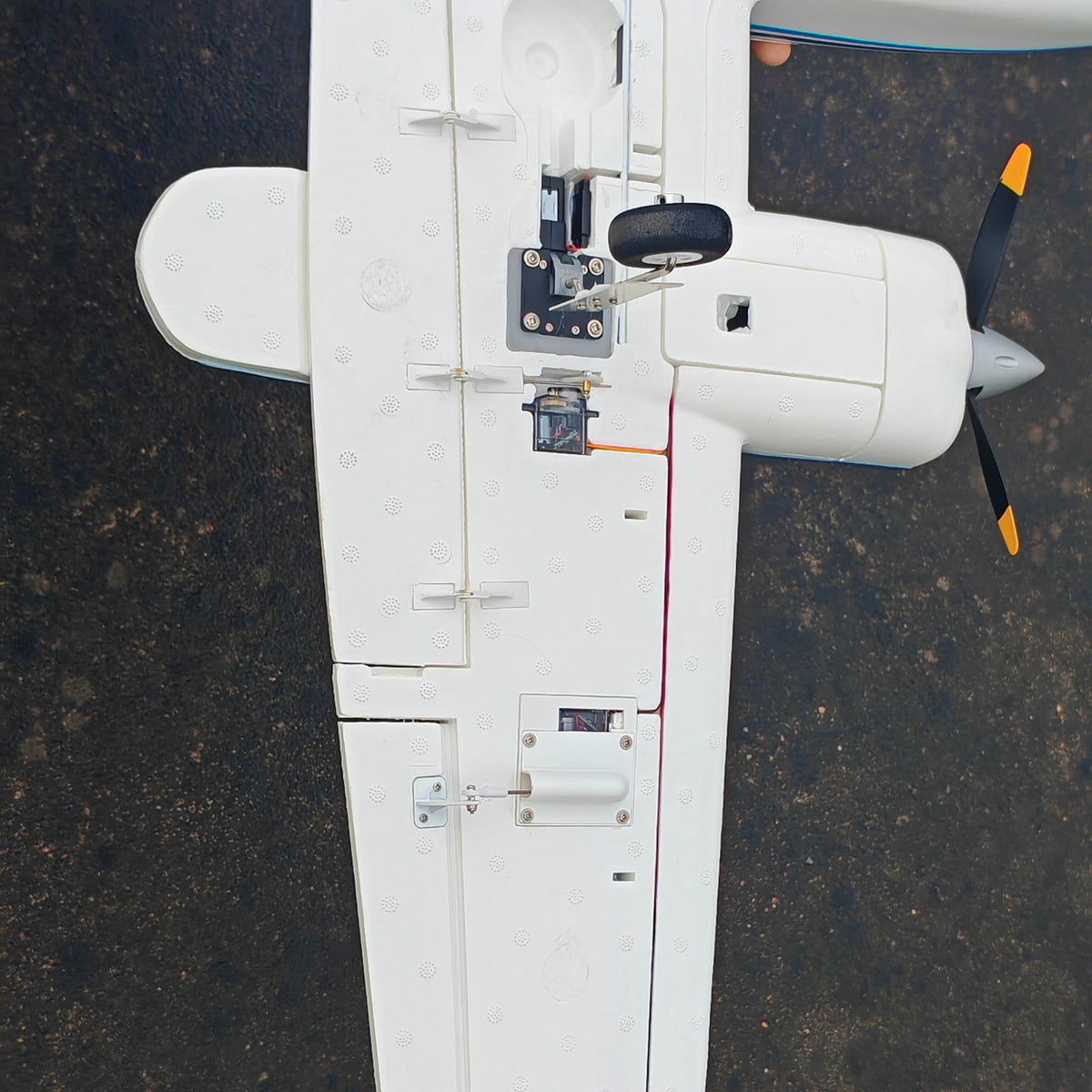 Dynam C-310 Grand Cruiser V3 Red 4S Twin Motor Scale Plane