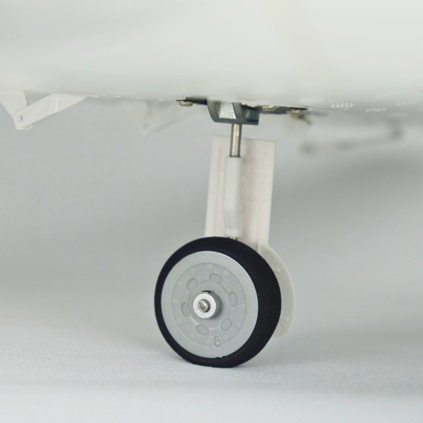 Dynam-Cessna-550-Turbo-Jet-V3-White-4S-Twin-64mm-EDF-RC-Jet-Flaps-DY8937-PNP-BNF-SRTF_17