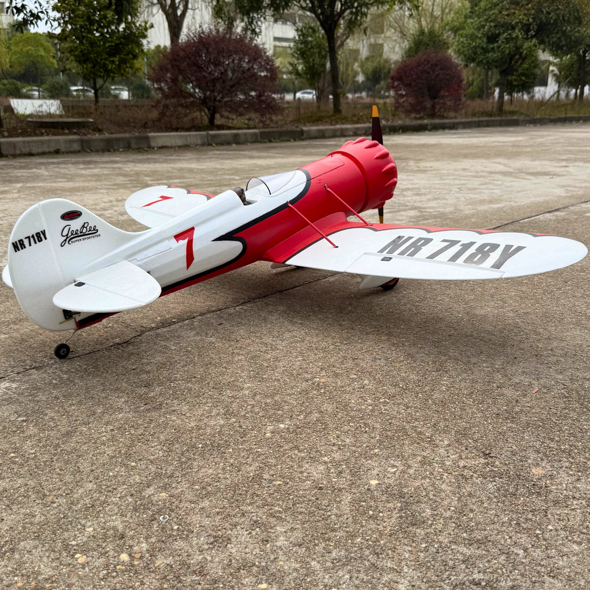 Dynam Gee Bee Y V2 Sport 3D Aerobatic 4S RC Plane 1300mm