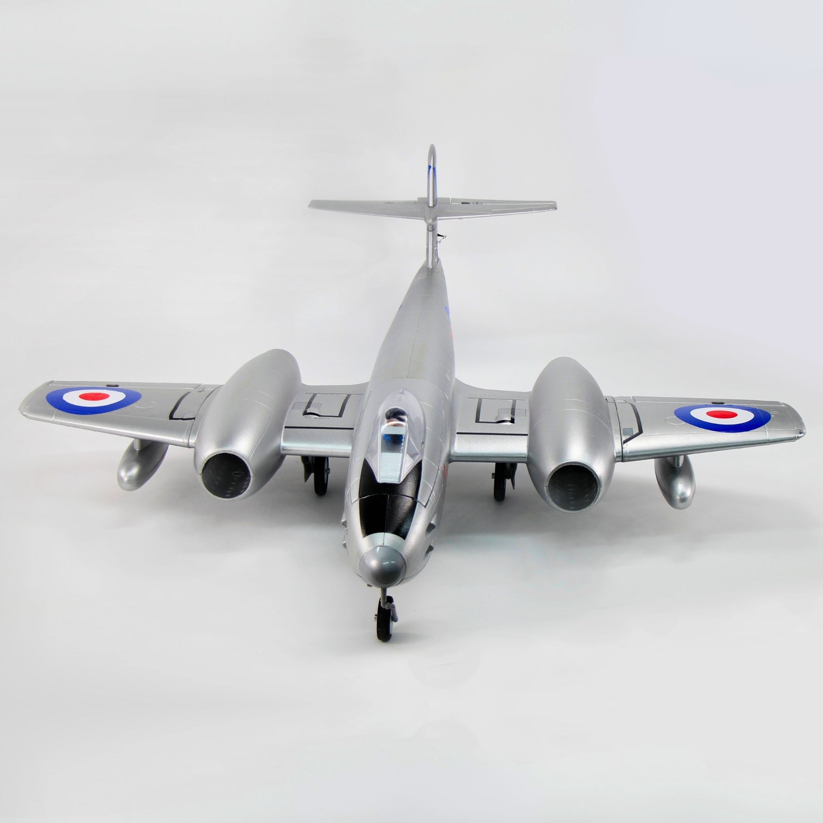 Dynam Gloster Meteor F8 V2 Silver 6S Twin 70mm EDF Jet w/ Flaps