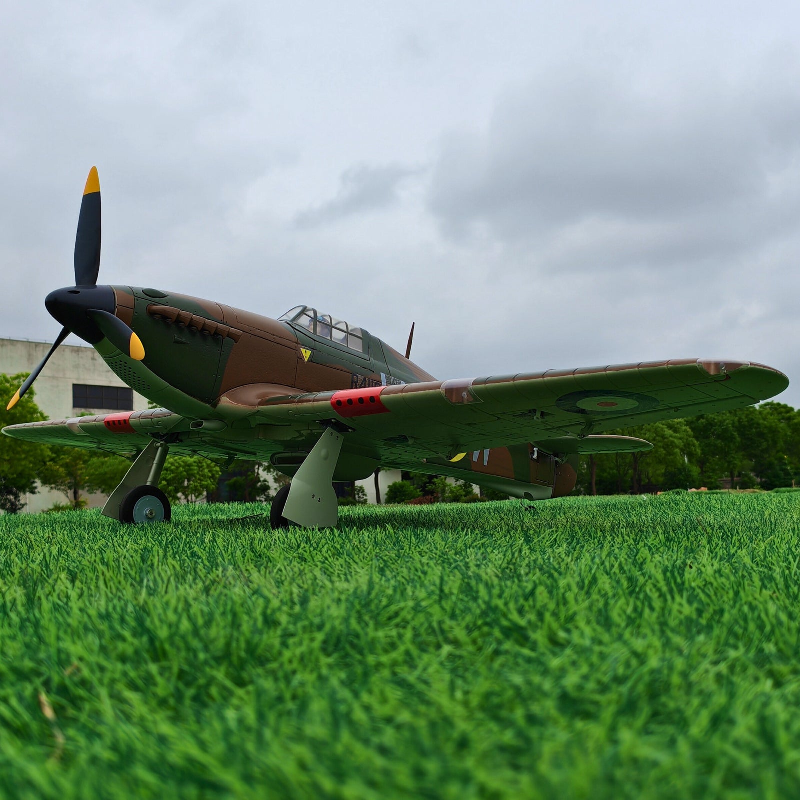 Dynam-Hawker-Hurricane-V3-4S-Radio-Controlled-RC-Warbird-Plane-1250mm-Flaps-DY8966-PNP-iStone-BNF-SRTF_2