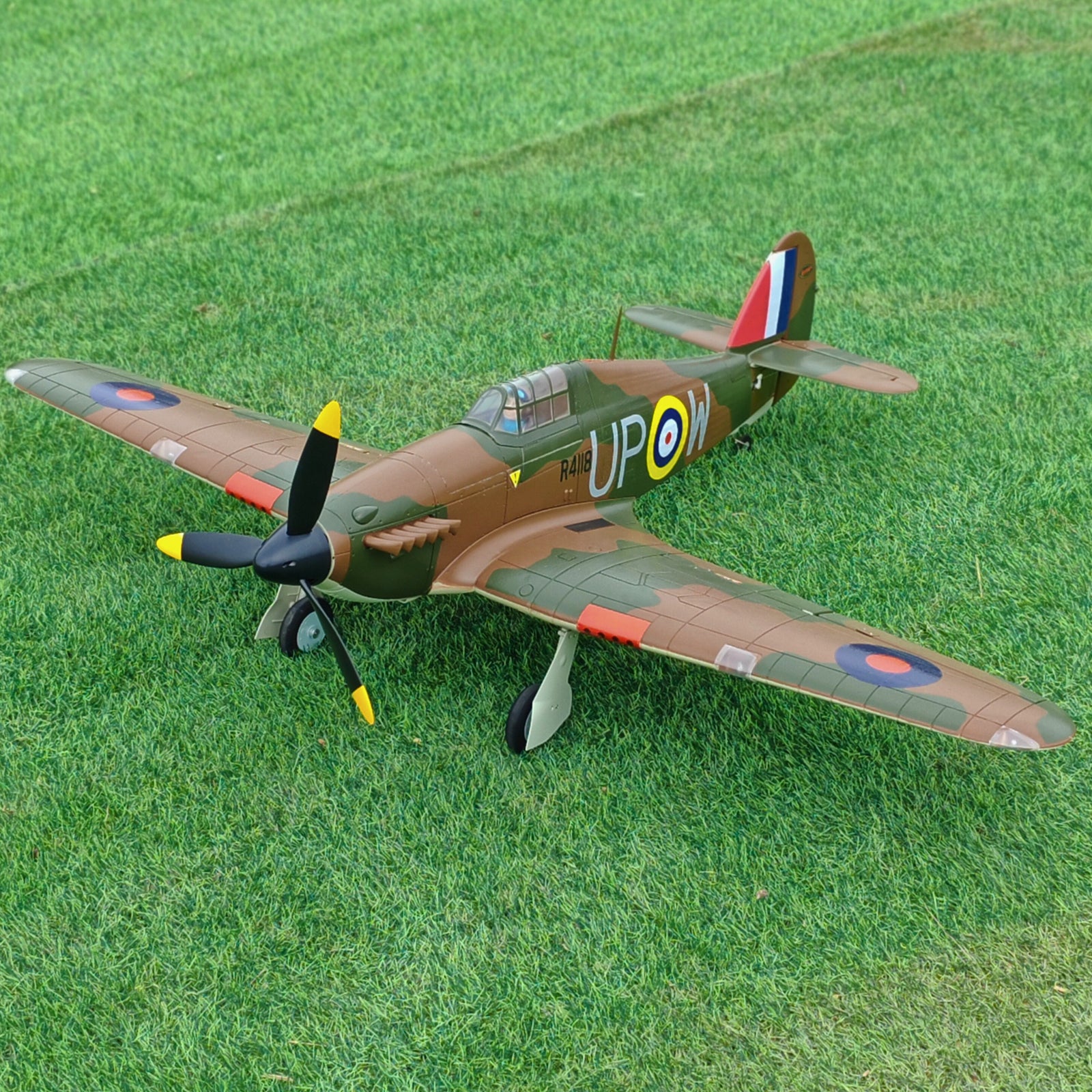Dynam-Hawker-Hurricane-V3-4S-Radio-Controlled-RC-Warbird-Plane-1250mm-Flaps-DY8966-PNP-iStone-BNF-SRTF_28