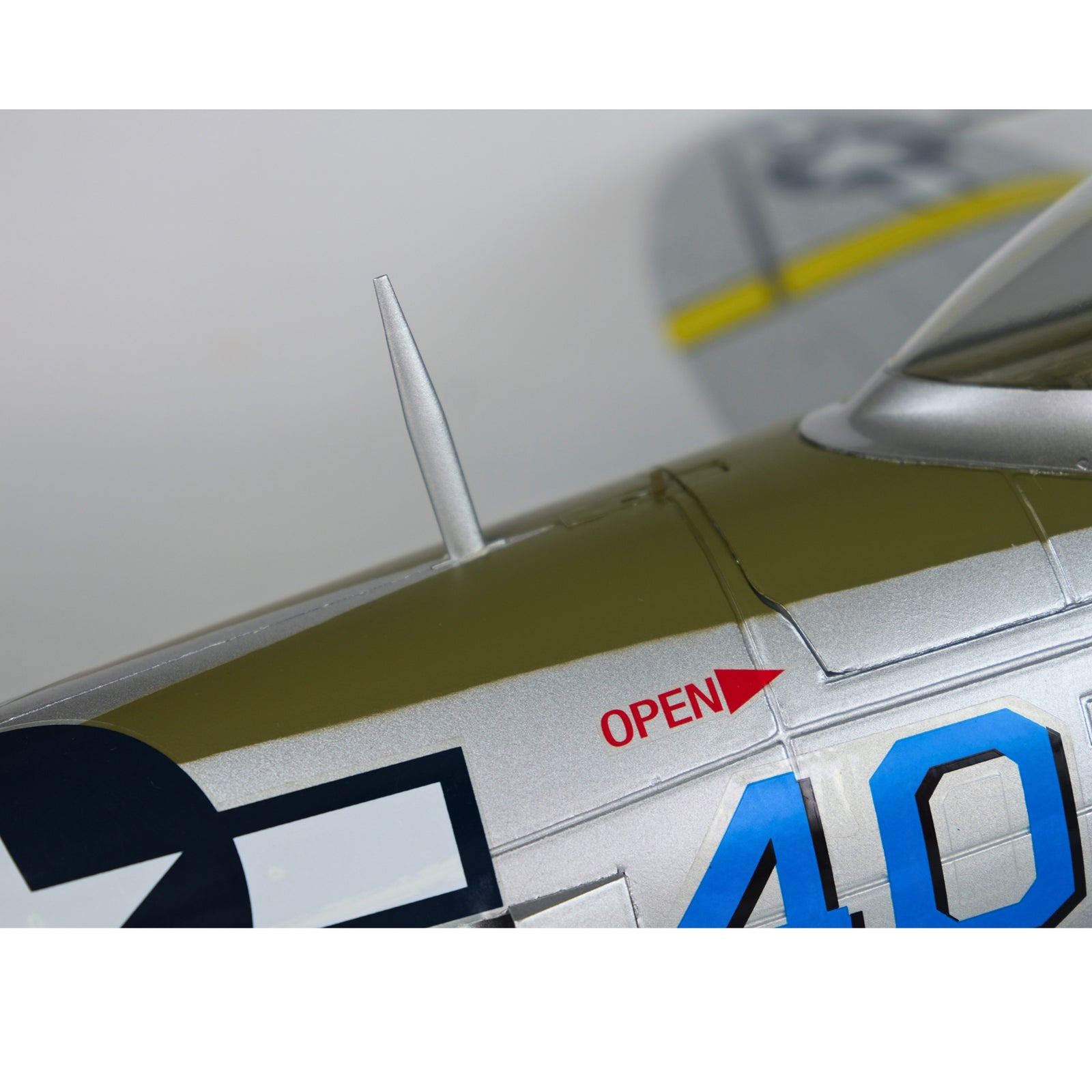 Dynam-P-47D-Thunderbolt-V2-4S-RC-Warbird-Plane-1220mm-DY8956_10