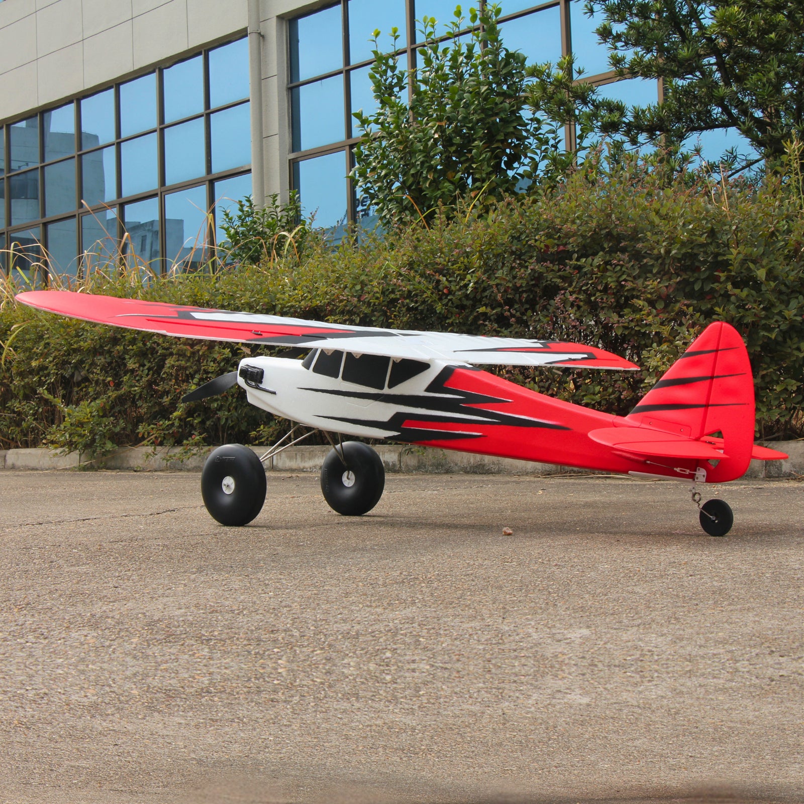 Dynam-Primo-Radio-Controlled-Beginner-Trainer-Red-STOL-Bigfoot-4S-1450mm-Flaps-DY8971RD-SRTF_2