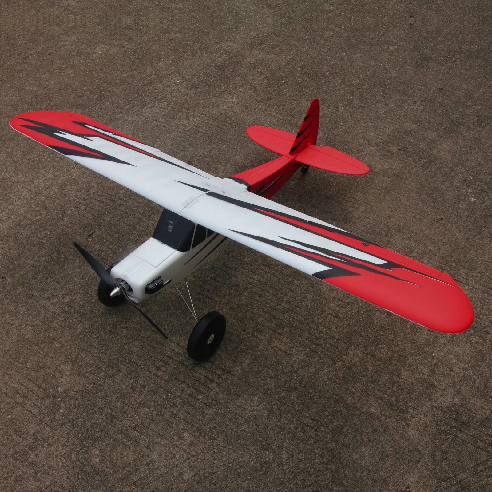 Dynam-Primo-Radio-Controlled-Beginner-Trainer-Red-STOL-Bigfoot-4S-1450mm-Flaps-DY8971RD-SRTF_5