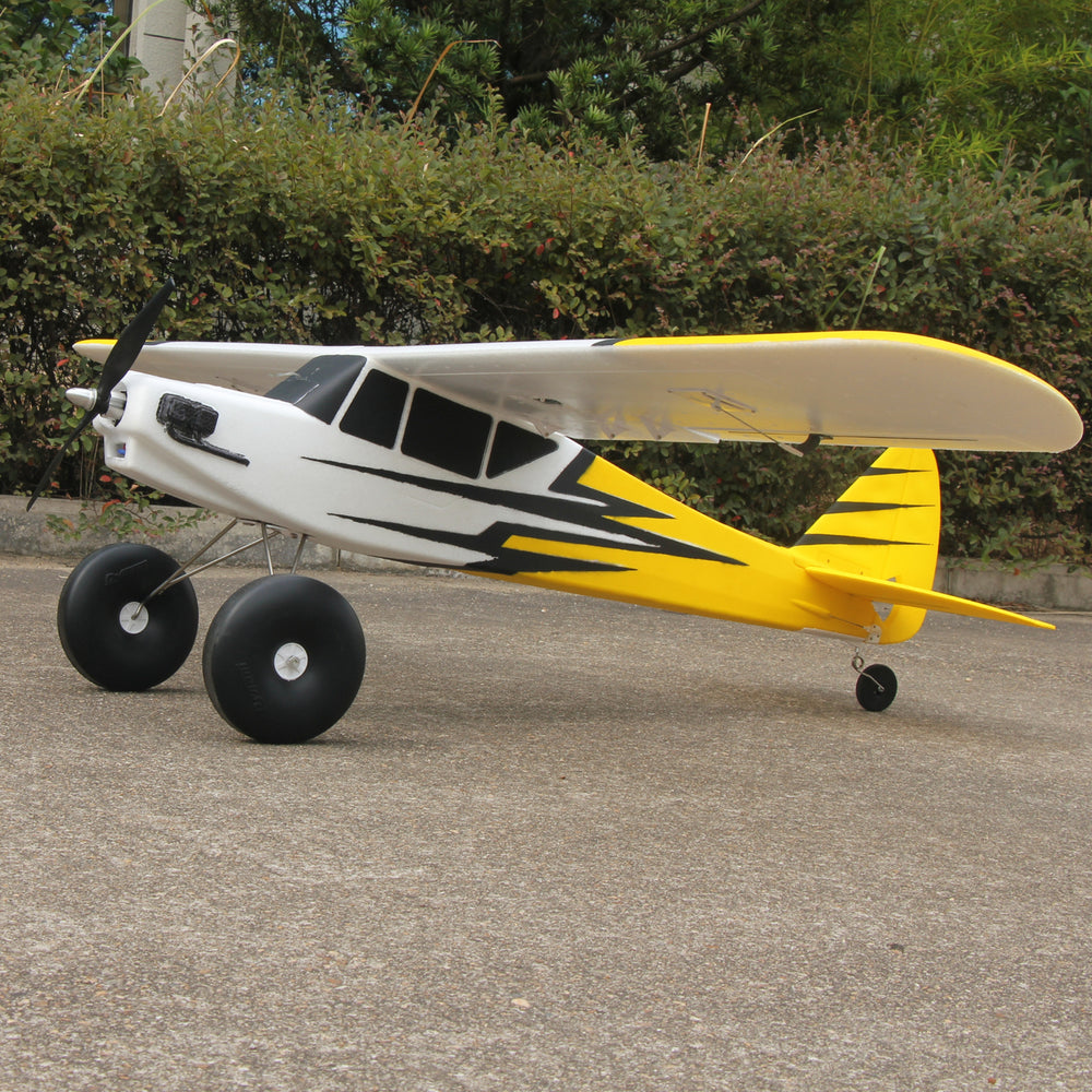Dynam Short Takeoff and Landing (STOL) RC Planes