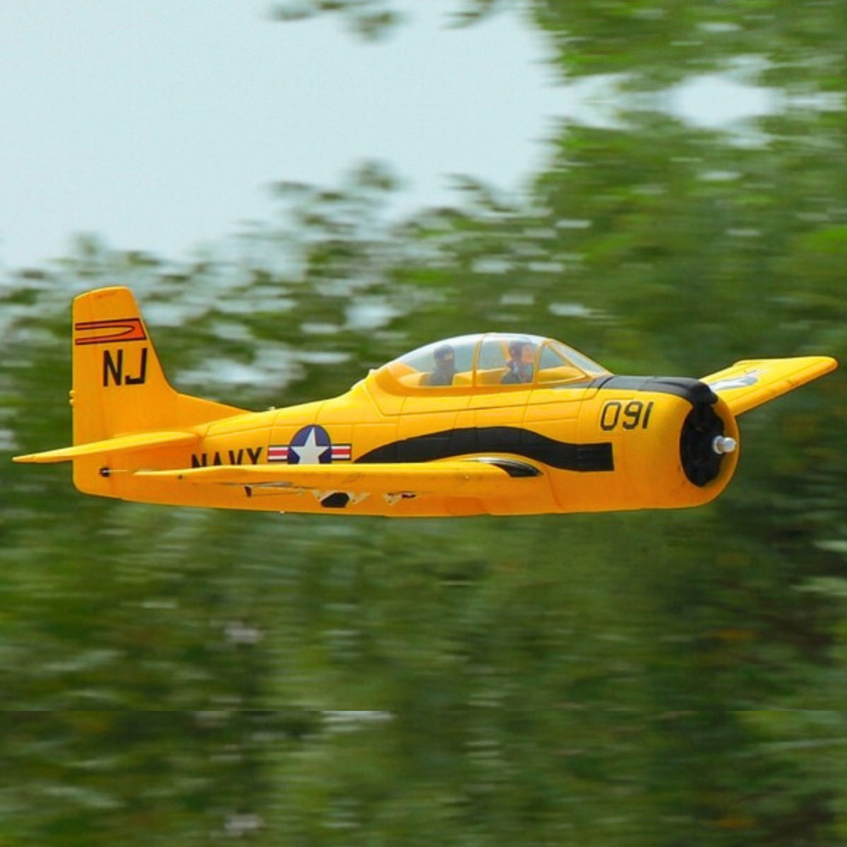 Dynam-T-28-Trojan-V2-Yellow-4S-Radio-Controlled-Warbird-Plane-1300mm-Flaps-DY8940YL-PNP_1
